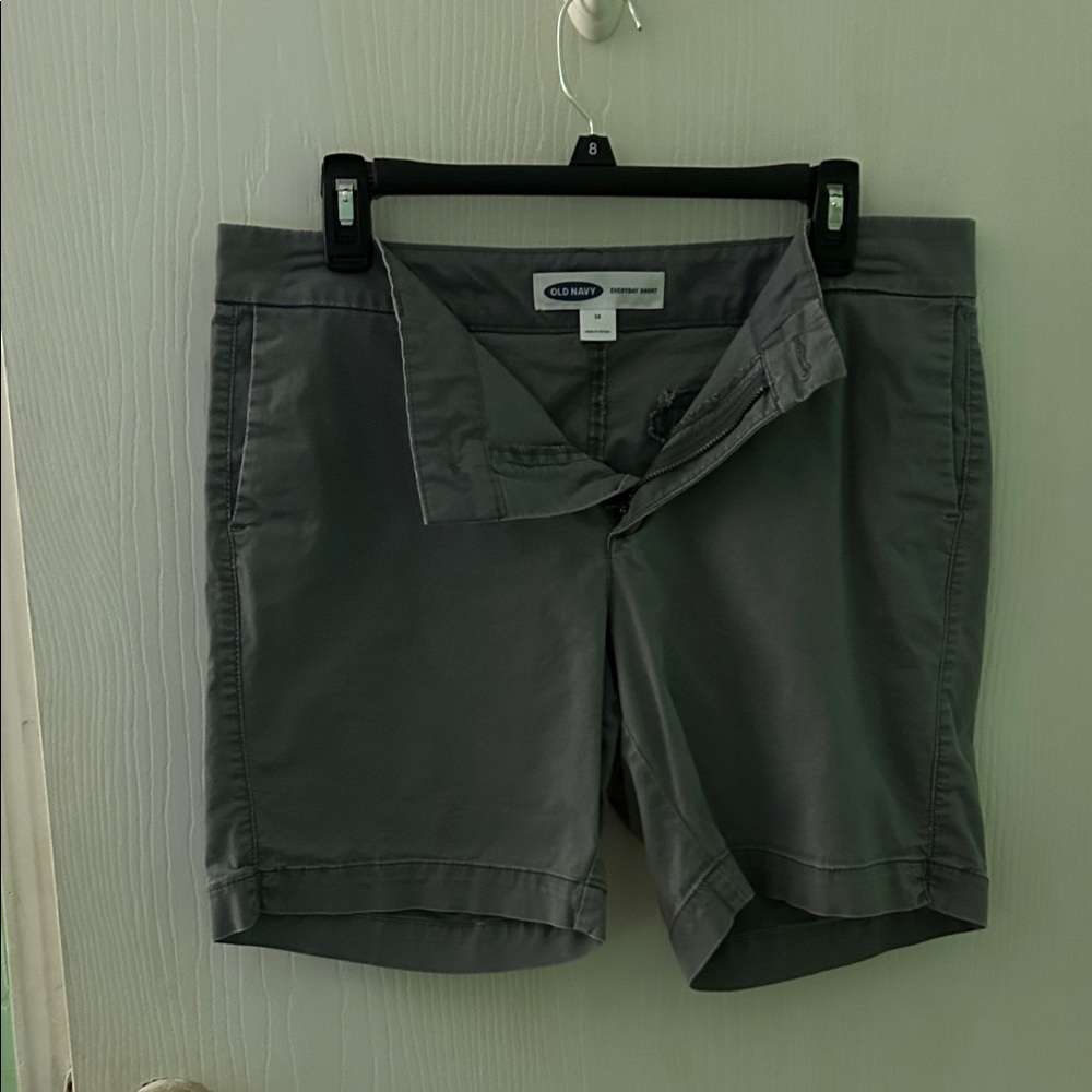 Old Navy Charcoal Women's Bermudas